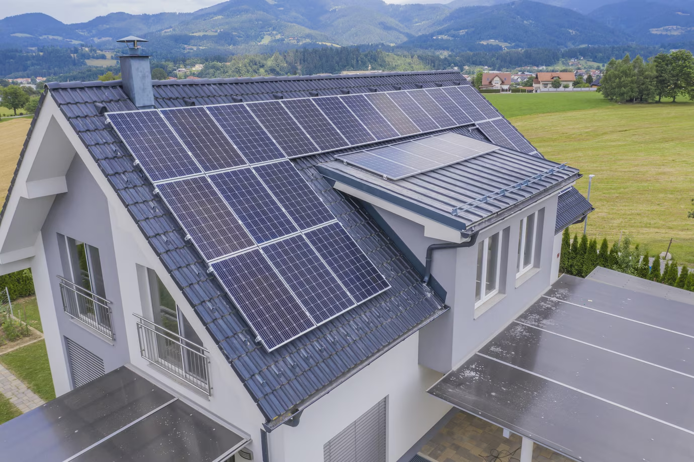 unnamed A reliable solar panel installed on a residential building in Blue Point, New York, by the best solar provider. Get an estimate for your solar needs now.